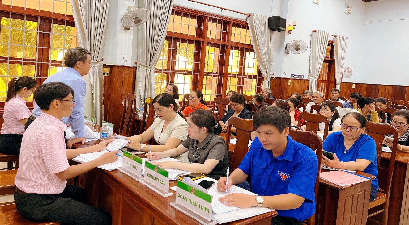 NÂNG CAO CÔNG TÁC GIAO BAN TẠI ĐIỂM GIAO DỊCH